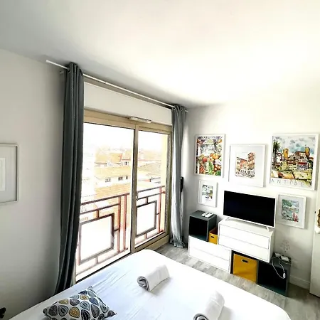 דירה Le Meissonnier Bright With Terrace *